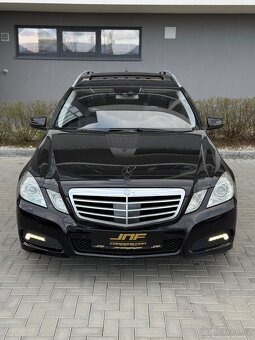 Mercedes Benz E350 CGI 215 kW AMG FULL VÝBAVA Webasto Night - 4