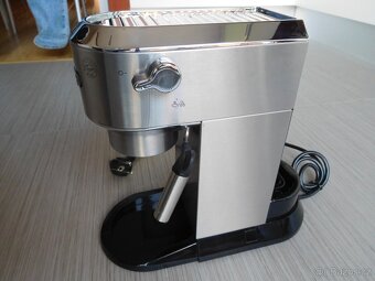 pákový kávovar DeLonghi EC680.M + příslušenství - 4