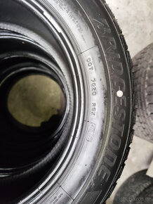 Zimní pneu = 205/60 R16 = BRIDGESTONE = NOVÉ - 4