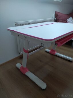 Dětský rostoucí psací stůl - 4