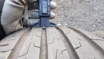 Letní pneumatiky 215/55/17 Continental - 4