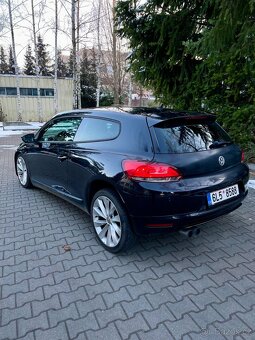 Volkswagen Scirocco 2.0 TFSI DSG - 4