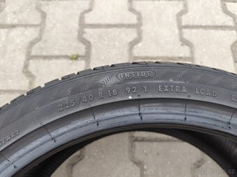 Letní pneu 225/40/18 - 4