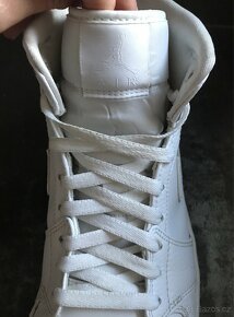 Air Jordan 1 mid triple white - 4