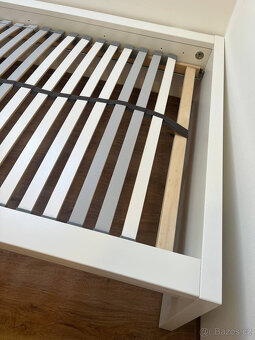 Postel Ikea Malm 90x200 s roštem a matrací - 4