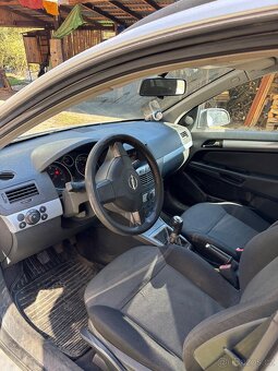 Opel Astra - 4