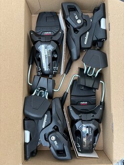 Nové lyže Elan Wildcat Blk Edit 76+ Elan ELX 11.0 GW - 4