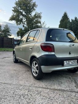 Toyota Yaris 1.0 VVT-i 50Kw - 4
