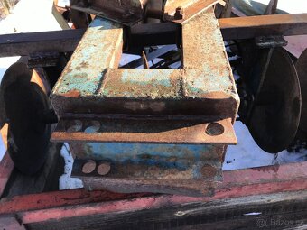 Vlek za MT8-132 s nářadím - 4