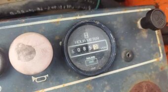 Takeuchi TB 100 minibagr - 4