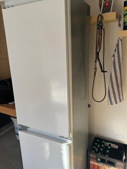 Whirpool Vestavěná lednice s mrazákem - 4