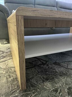 Konferenční stolek - 4