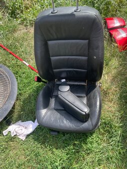 Kožené sedačky audi a6 c5 avant - 4