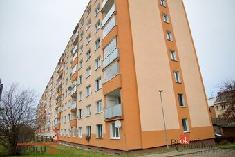 Pronájem, byty/2+kk, 38 m2, Závodu míru 685, Stará Role, 360 - 4