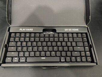Prodám herní bezdrátovou klávesnici - 4