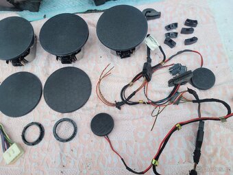 Audi 80 Avant zadní repro + kabely - 4