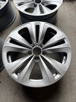 Prodám originální disky pro bmw f10 - 4