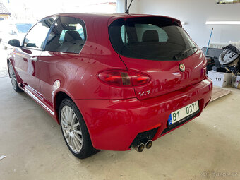 Alfa Romeo 147 GTA 3.2 V6 24V Busso, Manuál - 4