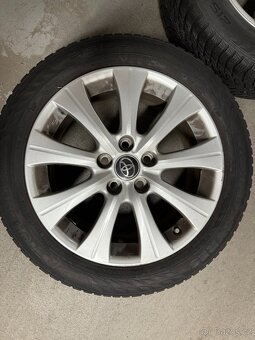 Originální kola Toyota Camry R17 215/155 - 4