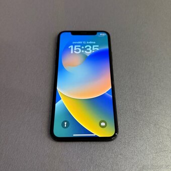 iPhone X 64GB space grey, pěkný stav, 12 měsíců záruka - 4