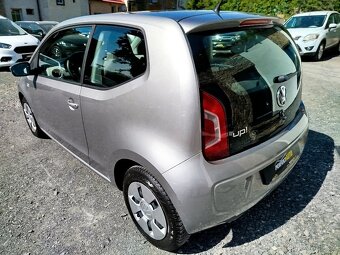 VW up 1.0 MPi 44kW, r.v. 3/2016, najeto 130.161 km - 4
