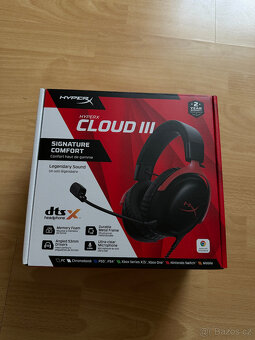 herní sluchátka HyperX Cloud III - 4