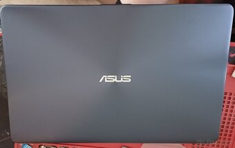 ASUS F705NC - 4