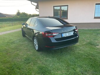 Superb 3 Facelift - 2020 - 4