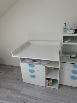 Přebalovací pult (s doplňky) - 4
