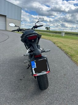 Honda CB125R - 4