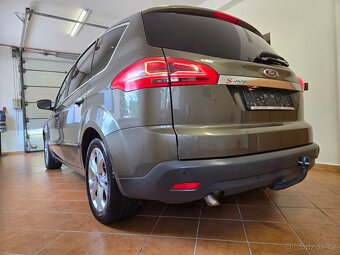 Ford S-Max 2,0TDCi 120kW Titanium 7 sedadel - 4