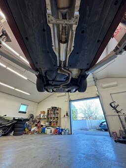 Milltek Octavia 4 Rs s rezonátorem - 4