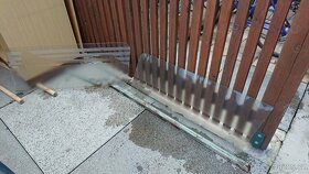Daruji skla na vůz Škoda 1203 - 4