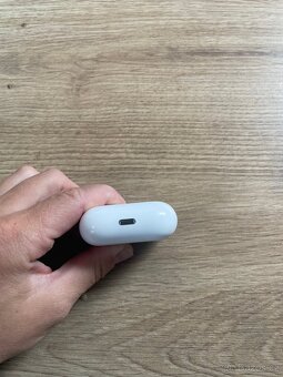 Náhradní obal na sluchátka AirPods 3 - 4