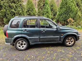 Suzuki Grand Vitara 2,0 l - 4