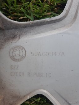 Plechové disky Fabia R15+poklice - 4