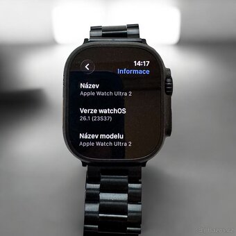 Apple Watch Ultra 2 GPS + Cellular 49mm Black Titanium - 4