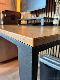 Pracovní stůl s masivní dubovou deskou 160 cm - 4