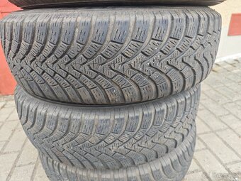 Zimní Falken 215/70R16 100H - 4