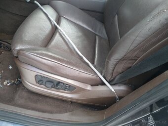 BMW X5 e70 lci 40d díly - 4