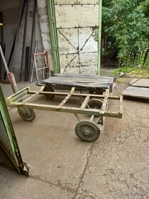 Staré vozíky - 4