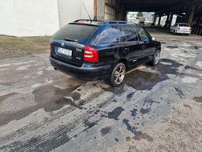 Škoda Octavia II 4X4,  koupeno nové v CR - 4