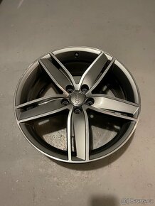 5x112 r19 original Audi - 4