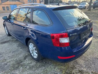 Škoda Octavia 3 combi 2.0 Tdi 110kW ELEGANCE - 4