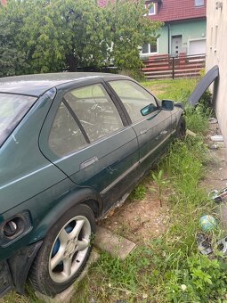 Bmw e36 sedan - 4