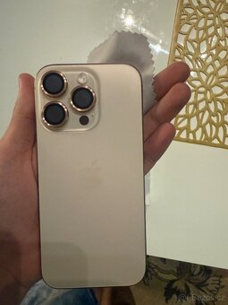 Prodám iPhone 16 pro - 4