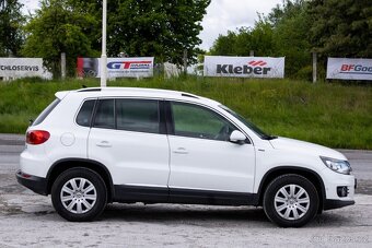 Volkswagen Tiguan 2.0TDI Lounge /aj na splátky/ - 4