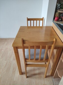 stůl a dve židle masiv - 4