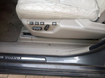 Volvo XC90 D5 136 kw - 4