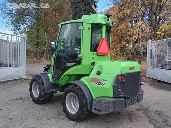 Nakladač Avant 760 DLX - 4